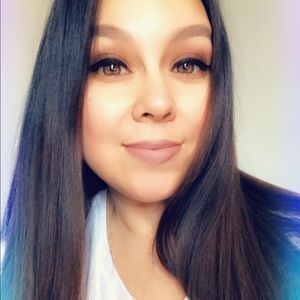 Meet your Posher, Veronica